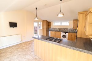 Kitchen/diner- click for photo gallery